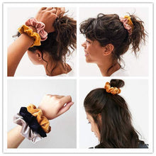 将图片加载到图库查看器，Velvet Scrunchies Hair Ties Women - 6 Pack Big Vsco Girl Stuff Scrunchy for Hair Scrunchie Holder Elastic Bands With Zipper Pocket Gift For Friends
